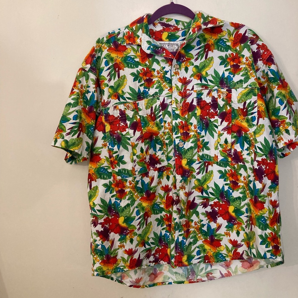 Vintage Hawaiian print short sleeves bottom down shirt